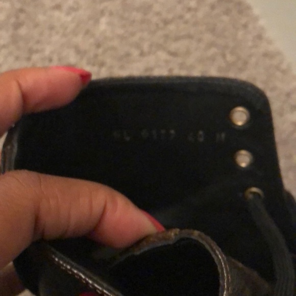 Louis Vuitton Monogram Boots - Picture 4 of 4